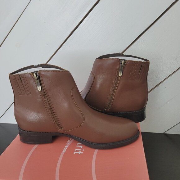 NWT Easy sprit Lacy Medium Brown Leather Ankle Boots 9.5M Womens Footwear - Picture 5 of 9